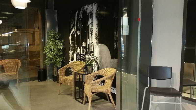 Fira Apartments By Gaiarooms Barcelona Exterior photo
